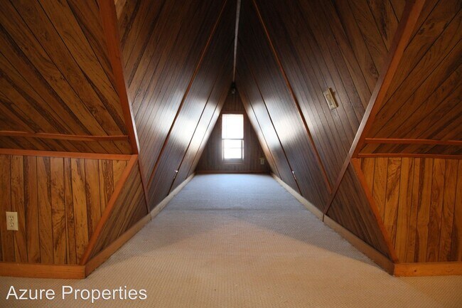 Building Photo - 514 Park Ave