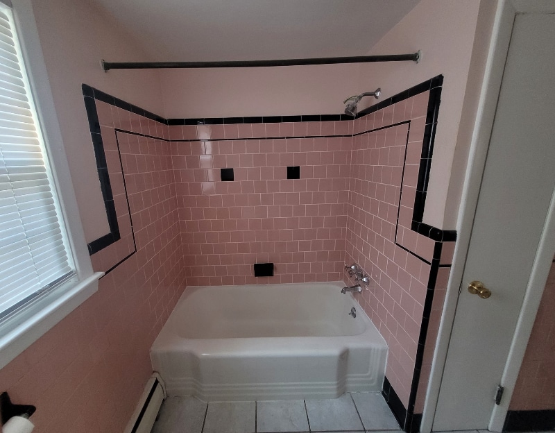 Building Photo - 98 Magnolia St