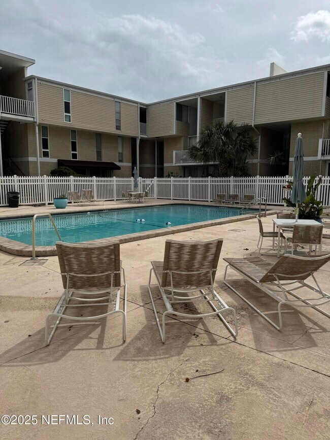 Building Photo - 901 Ocean Blvd