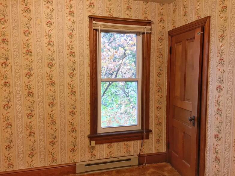 Building Photo - 48 N Fayette St