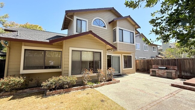 Building Photo - 223 Tipperary Lane -30% Rental Fee