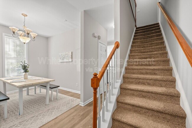 Building Photo - 11339 Dundarrach Ln