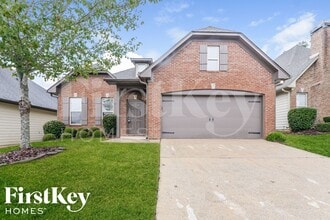 Building Photo - 1276 Washington Dr