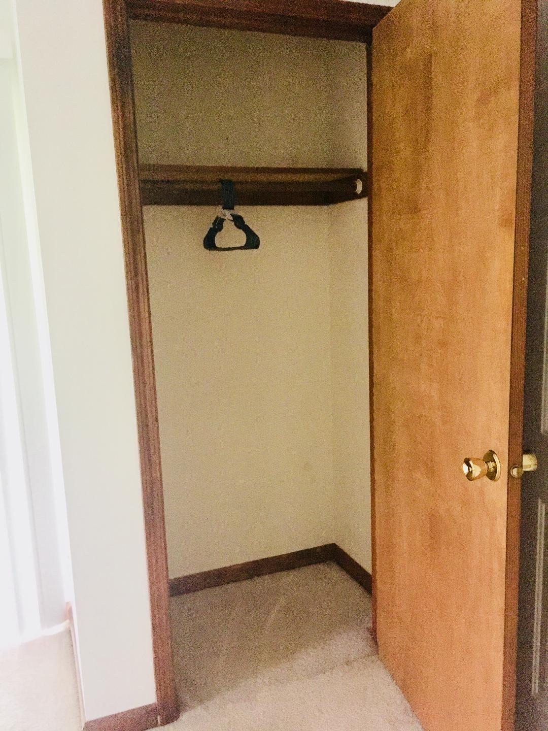 Entry coat closet. - 2169 Violet Cir