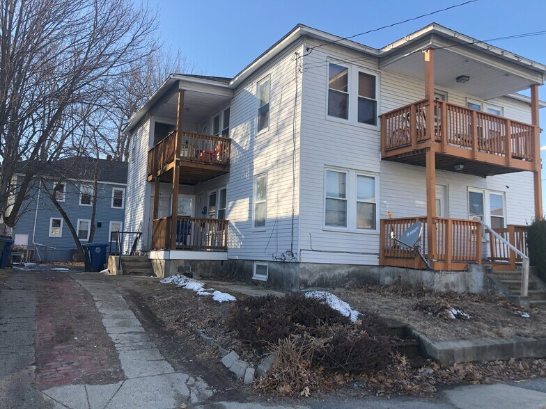 Primary Photo - 179 7th St