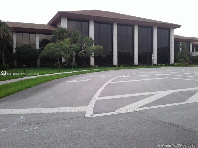 Building Photo - 701 SW 142nd Ave
