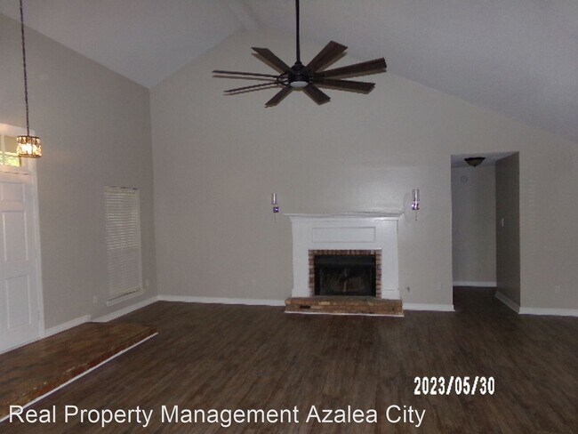 Building Photo - 3 br, 2 bath House - 1155 Richmond Ct