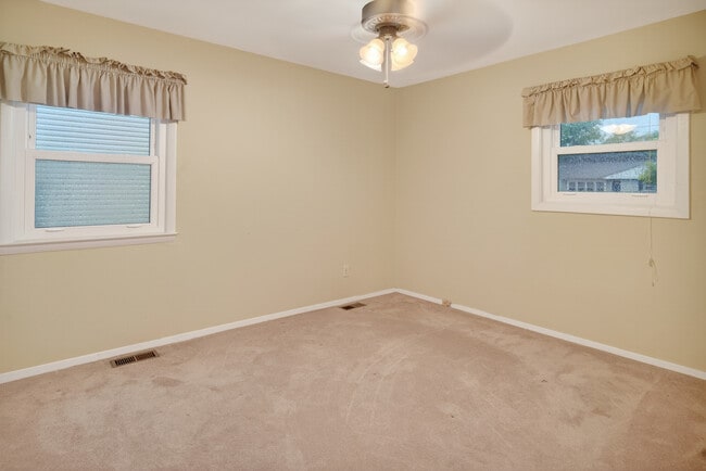 Building Photo - 8516 Halprin Dr