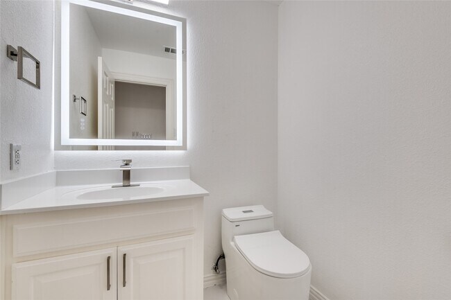 Building Photo - 7417 Marigold Dr