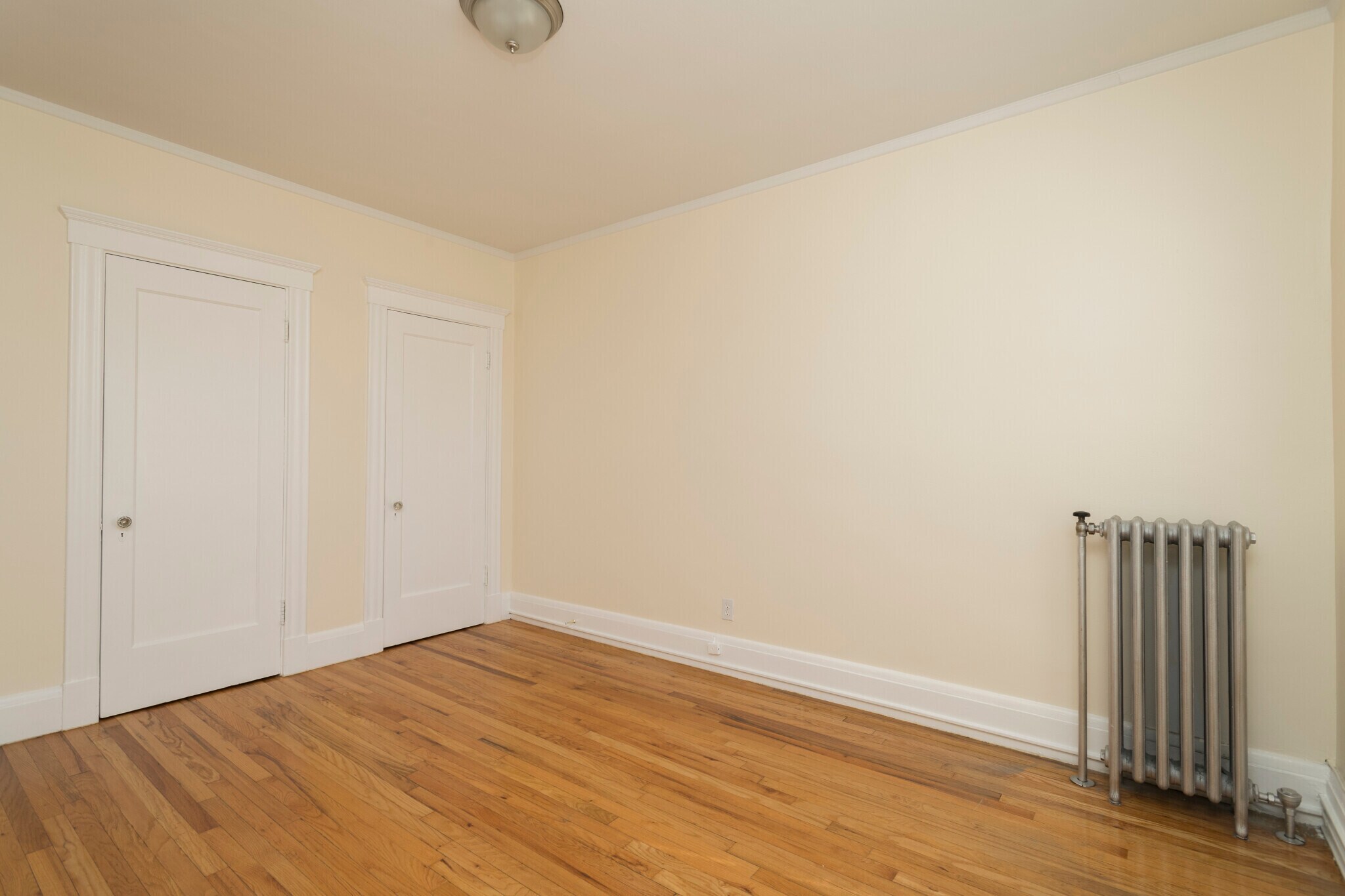 Building Photo - 129 Highland Ave