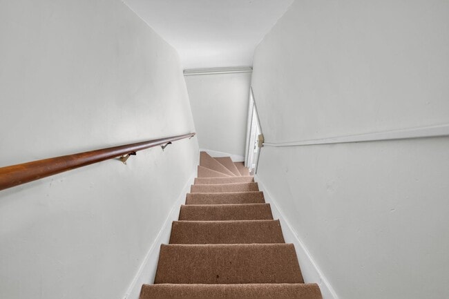 Building Photo - 276 W St Joseph St