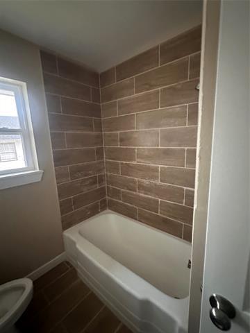 Building Photo - 1210 W Hall St