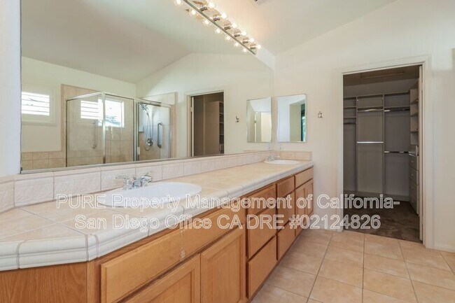 Building Photo - 5568 Foxtail Loop