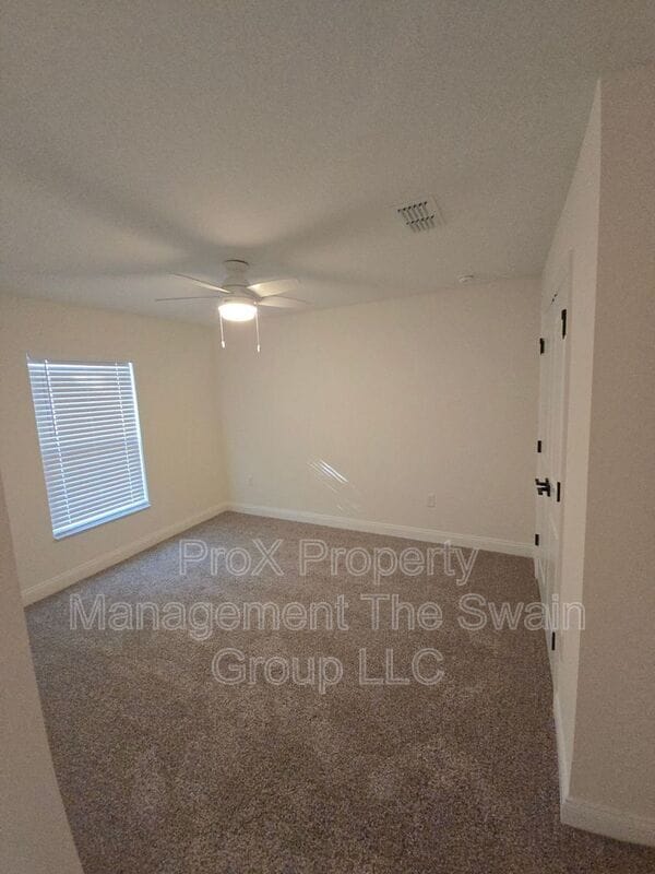 Building Photo - 803 Allison Pl