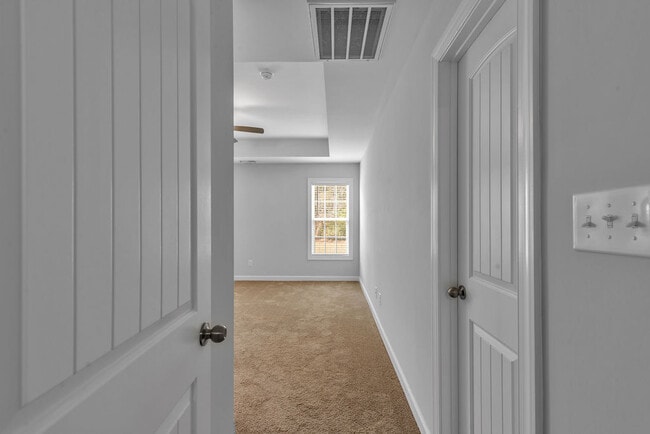 Building Photo - 202 Browns Ferry Rd