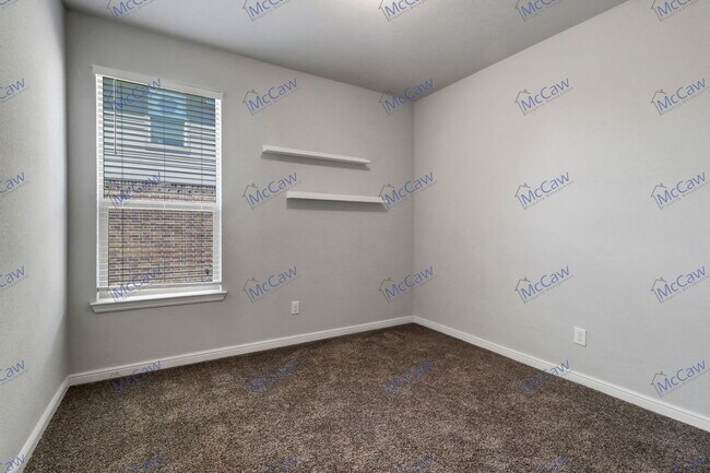Building Photo - 1100 Scotney Ln