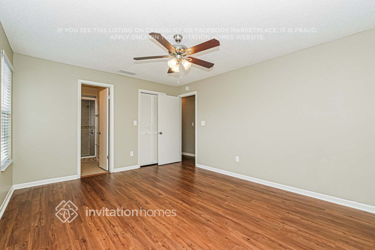 Building Photo - 553 Oak Creek Dr
