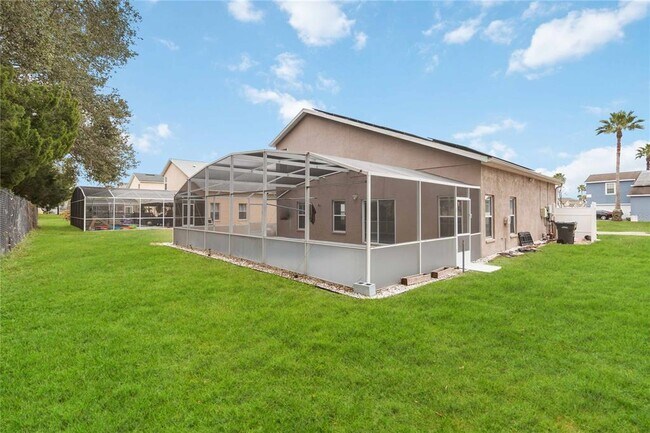 Building Photo - 546 Bloomingdale Dr