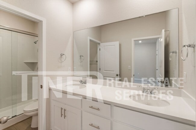 Building Photo - 2401 Longmire Lp