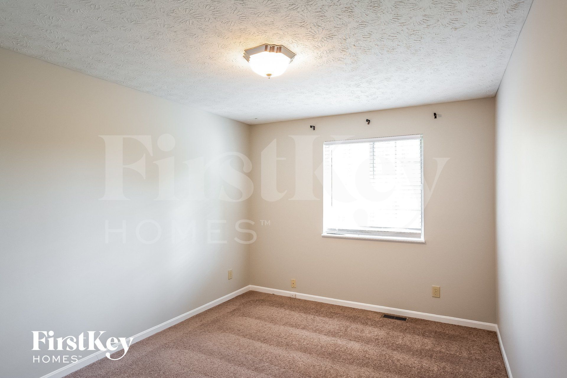 Building Photo - 18608 Northridge Dr