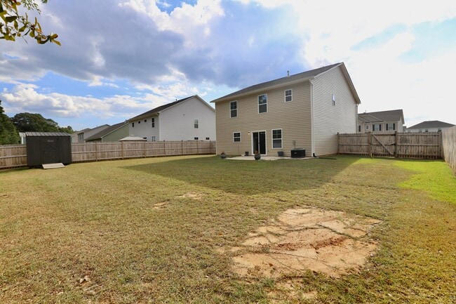 Building Photo - 115 Whitetail Cir