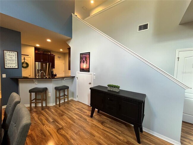 Building Photo - 2125 Lennox Dale Ln