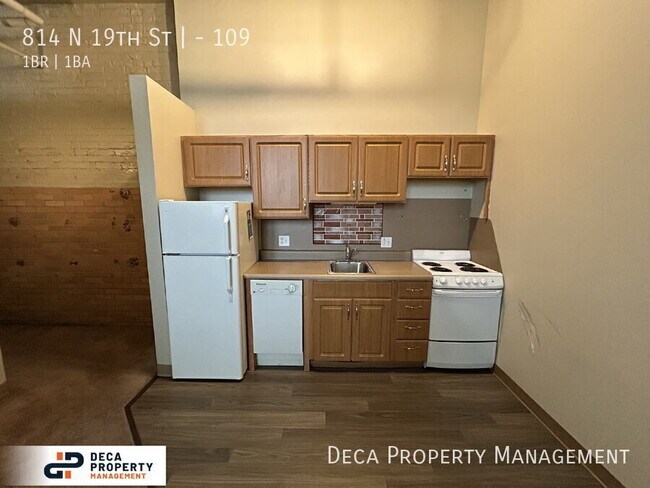 Building Photo - 814 N 19th St