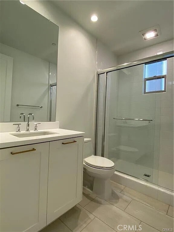 Building Photo - 120 White Jasmine