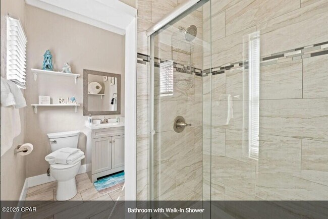 Building Photo - 204 Carol Pl