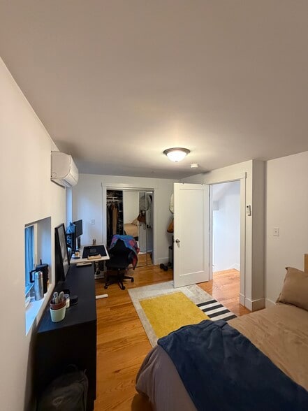 Building Photo - 140 Prospect St