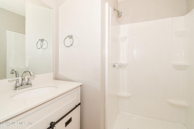 Building Photo - 4119 Sudbury Ave