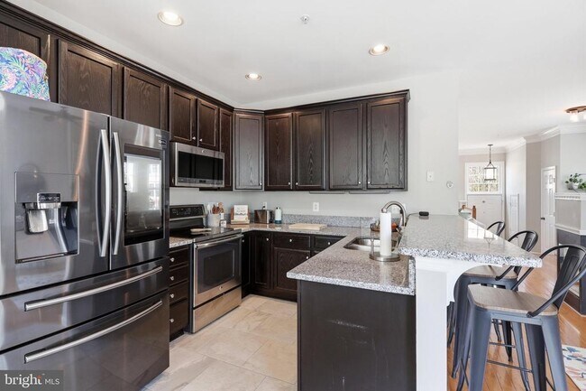 Building Photo - 8110 Cerromar Way