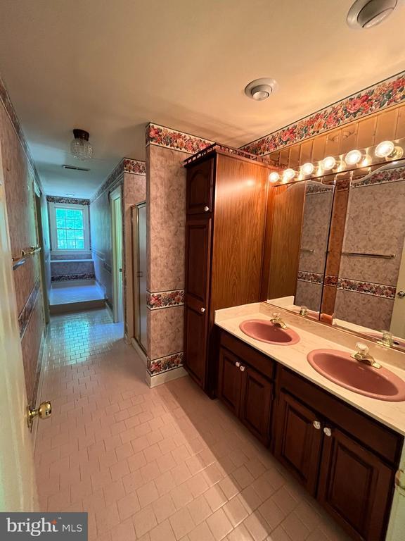 Building Photo - 7808 Hill House Ct