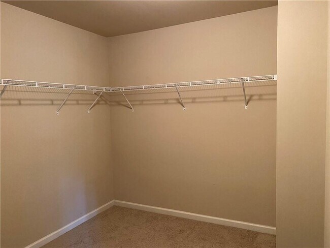 Building Photo - 1430 Ox Bridge Way NW