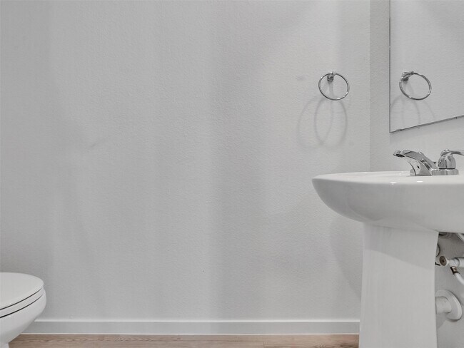 Building Photo - 12406 Lady Slipper Rd