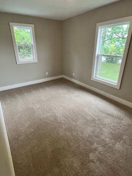 Bedroom 1 - 335 W Grand Ave