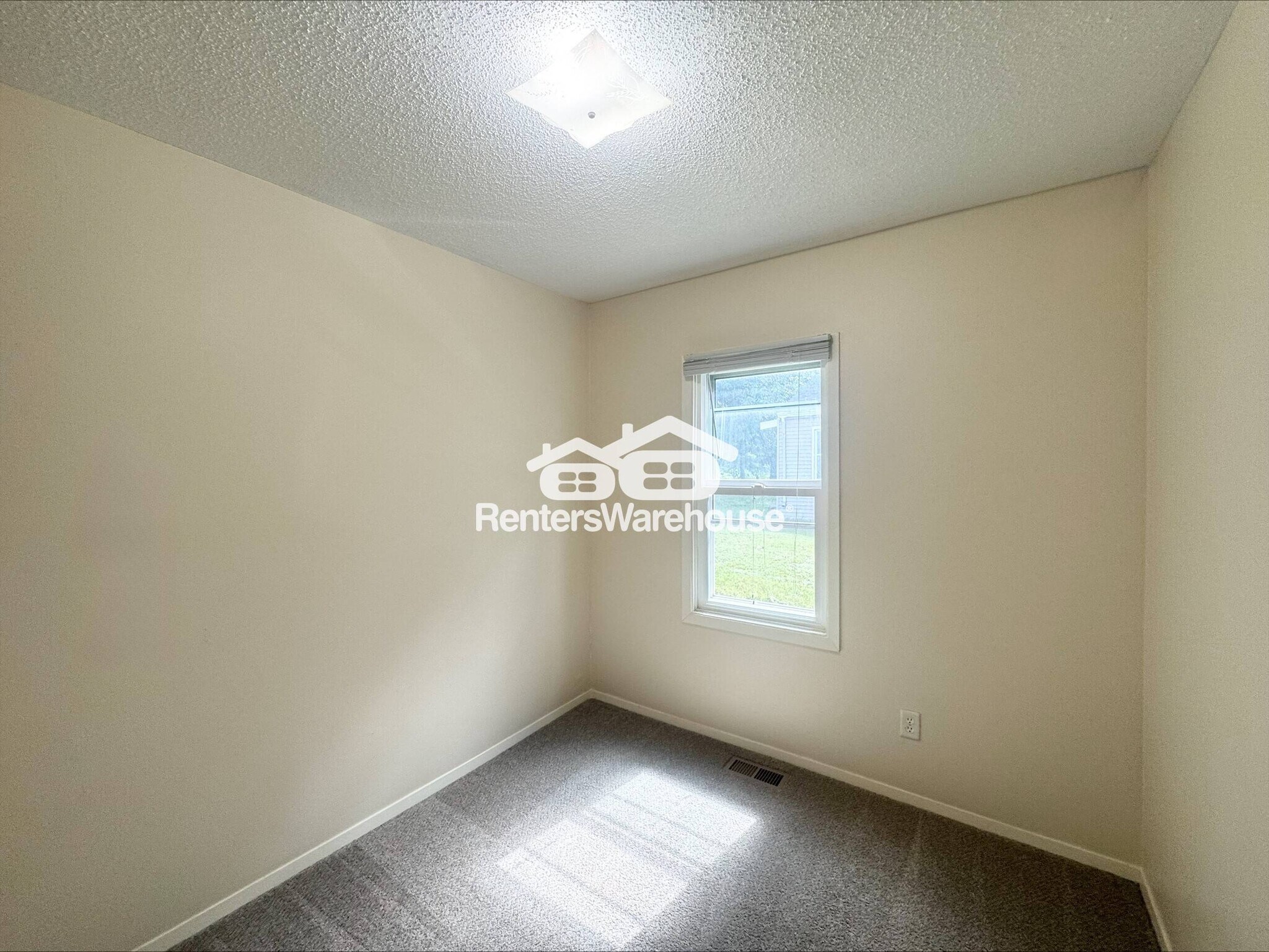 Building Photo - 4147 57th St
