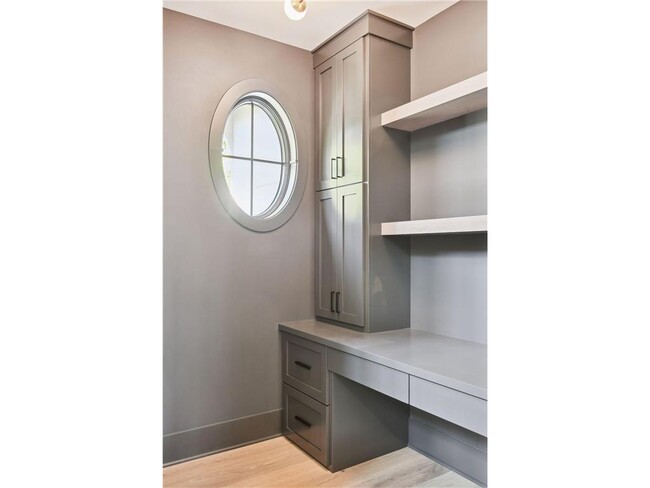Building Photo - 21845 Byron Cir