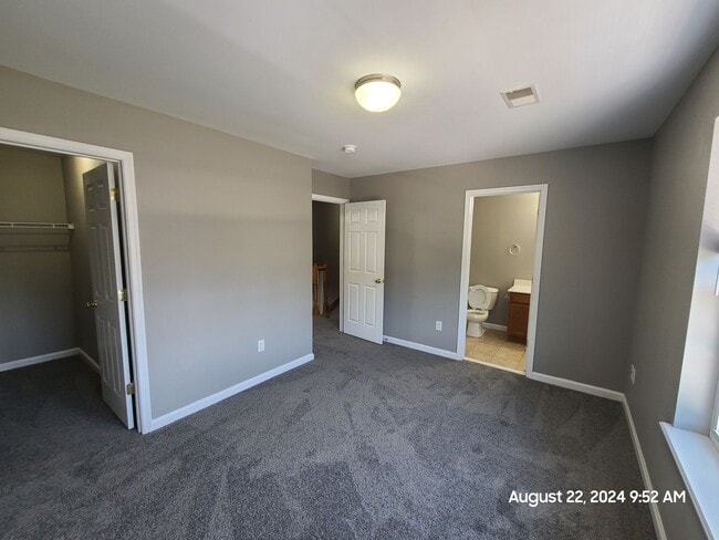Building Photo - 3 Bedroom Townhome for Rent in Waynesboro