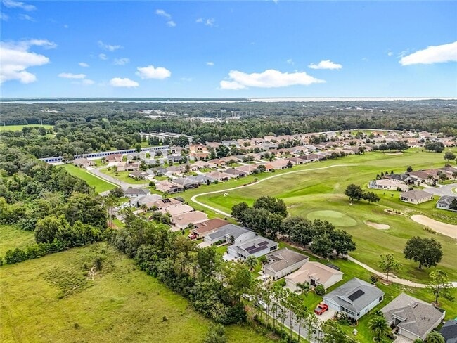 Building Photo - 27327 Roanoke Dr