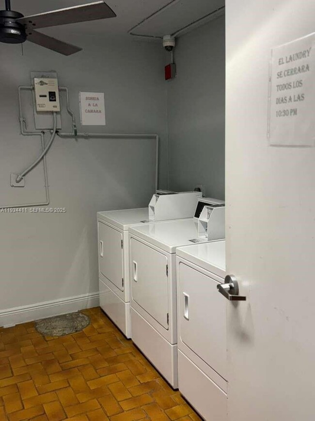 Building Photo - 505 NW 72nd Ave