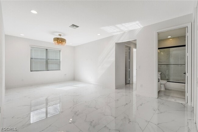 Building Photo - 11604 Meadowrun Cir