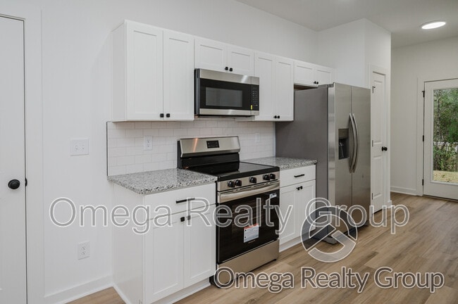 Building Photo - 117 Trifecta Dr