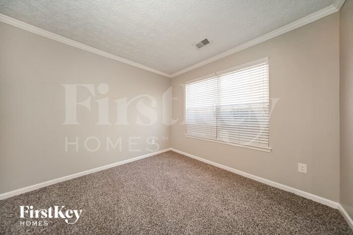 Building Photo - 6496 Snowden Dr