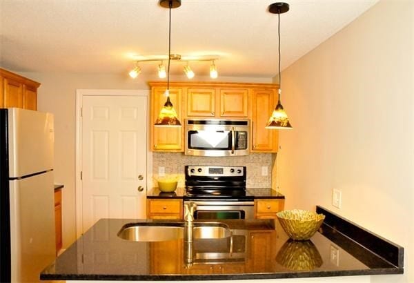 Building Photo - 26 Walden Dr