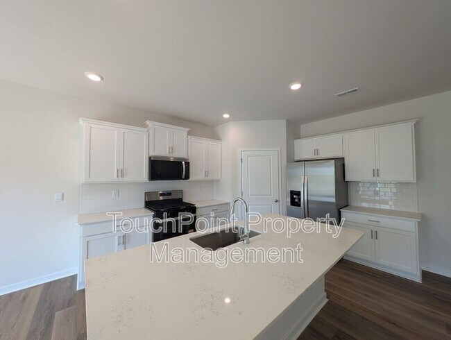 Building Photo - 3433 Austin Duncan Dr