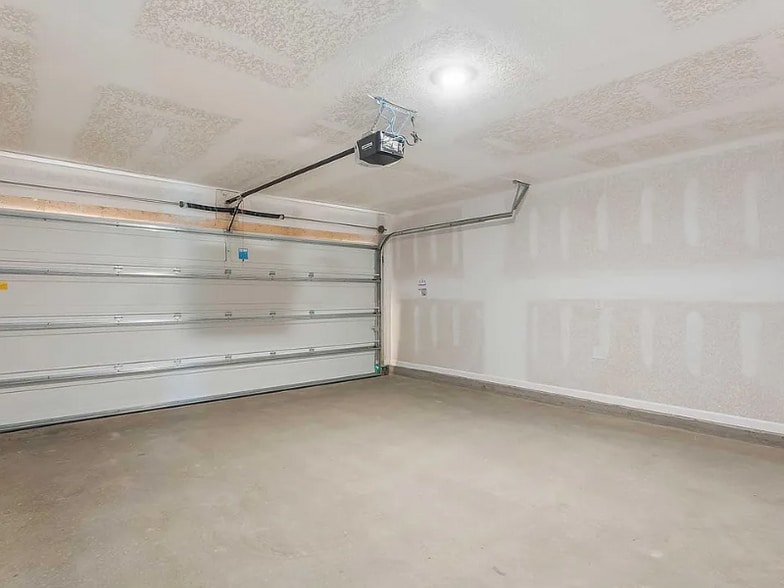 Building Photo - 157 Gray Owl Dr