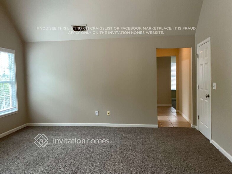 Building Photo - 4015 Pointe Vecchio Cir