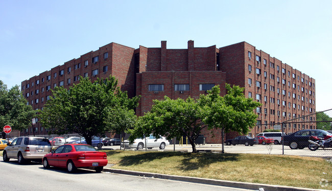 Building Photo - Catherine Courts