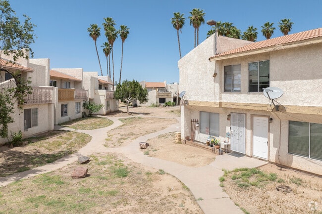 Building Photo - El Sereno Apartments